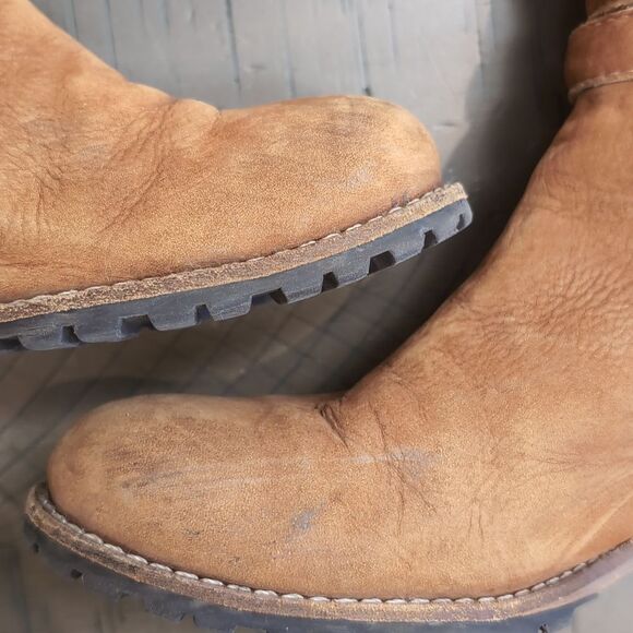 Matisse Chestnut Heeled Boots - Picture 7 of 16